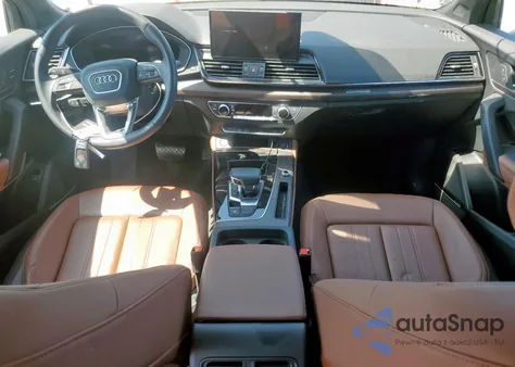 2023 Audi Q5 Premium Plus 45 z USA, uszkodzony, nr VIN WA1EAAFY0P2108388